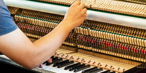 Piano Tuner in Concord, MA