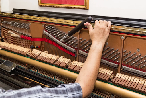 Piano Tuner in Arlington, MA