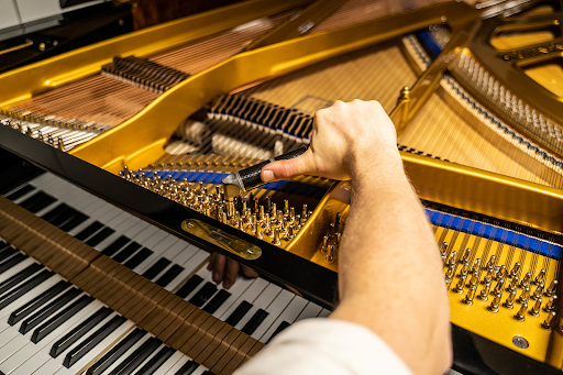 Piano Tuner in Arlington, MA